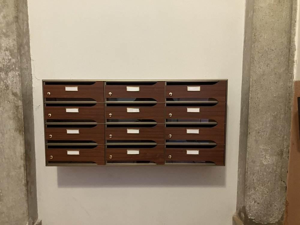 Casellari postali condominiali installati a Trieste